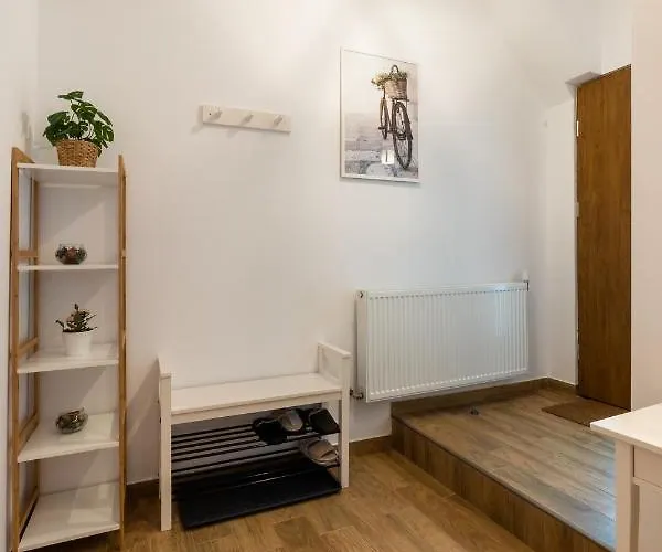 Red Fountain Apartament